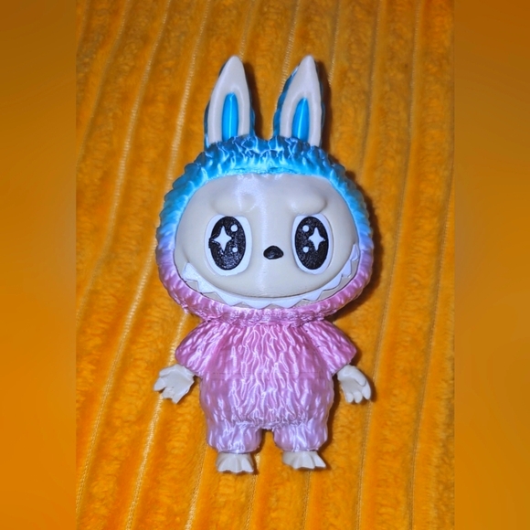 3d Printed Metallic Ombre Labubu - Picture 1 of 3